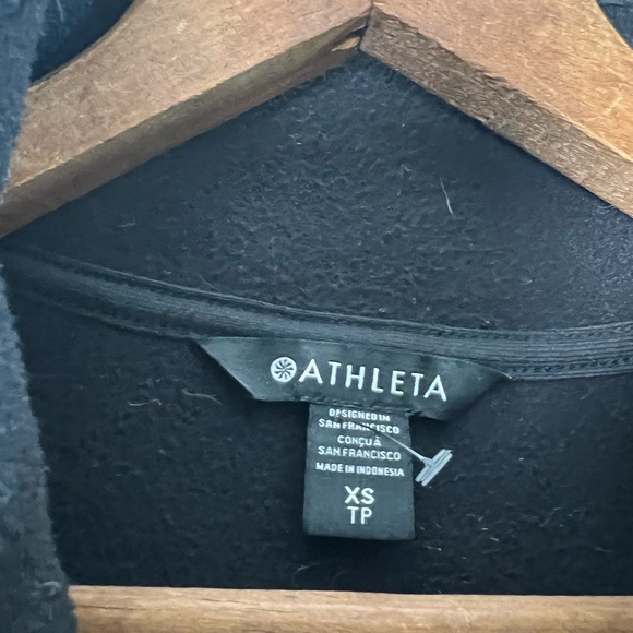 Athleta Cozy Sherpa Snap Sweatshirt - Picture 5 of 8